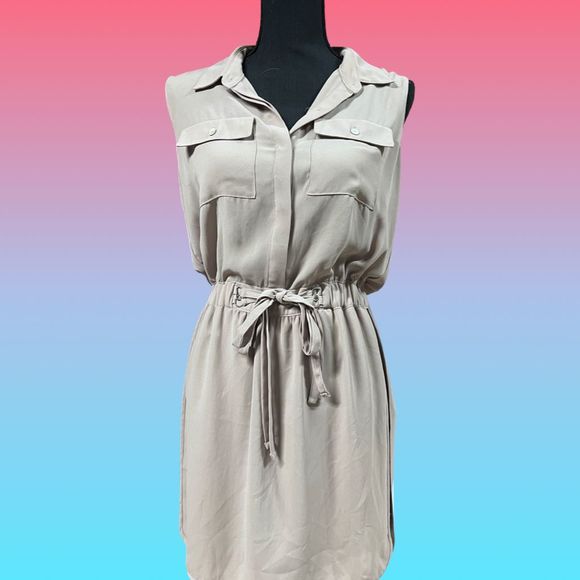 UNKNOWN Dresses & Skirts - GREY SLEEVELESS SHIRT DRESS